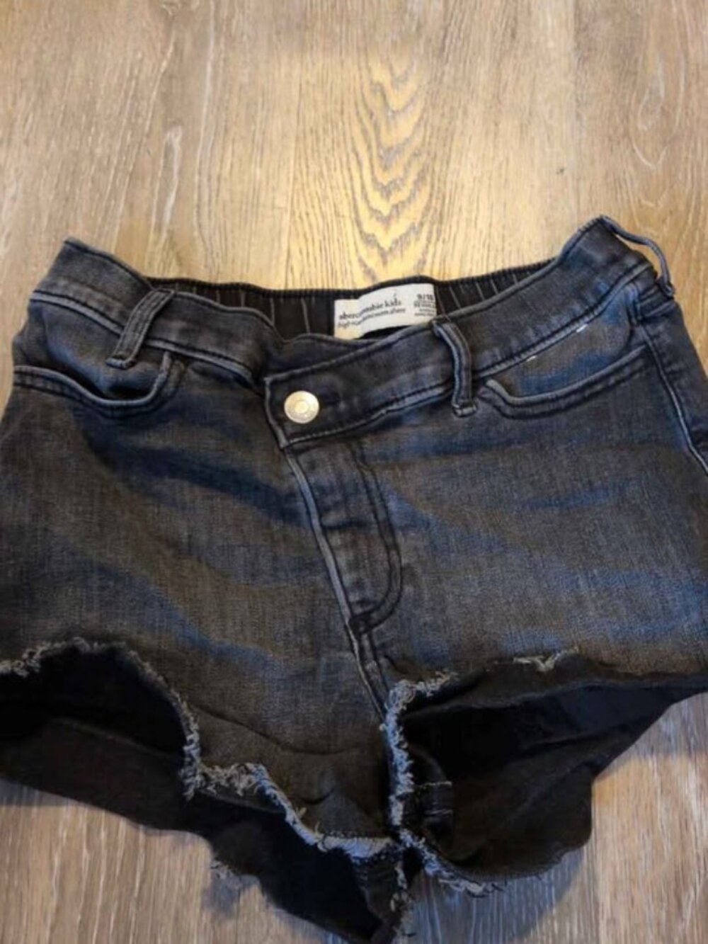 Abercrombie Kids High Rise Mini Mom Short 9/10 girls